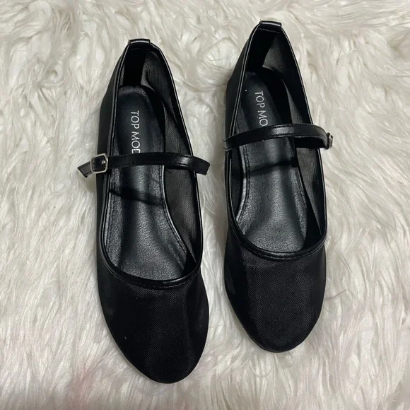 TOP Moda Black Mesh Mary Jane Flats - Picture 1 of 3